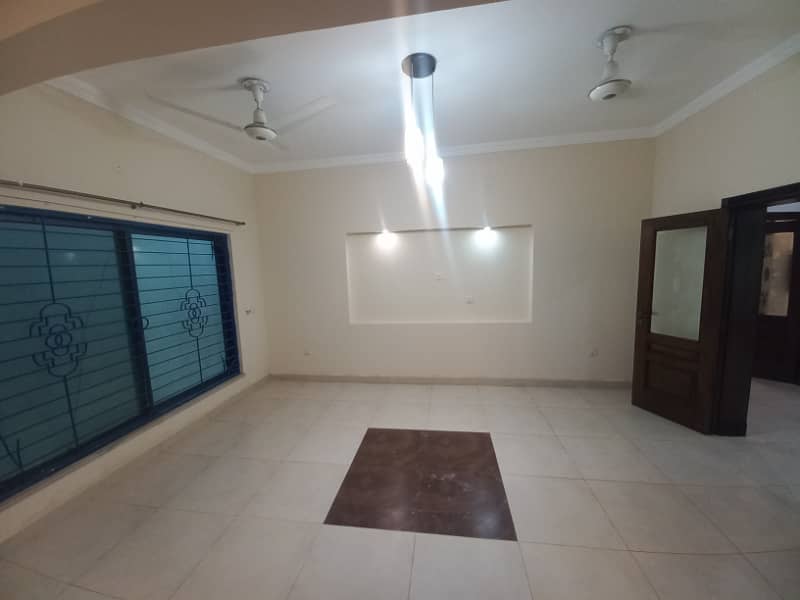 1 Kanal House For Rent Available In Valencia Housing Society Lahore Bijli Pani Gas Available 10