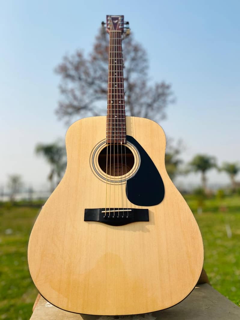 Yamaha F 310 Original Acoustic Guitar  Made in Indonesia 0