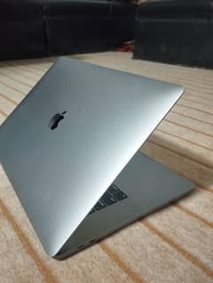 Core i9 MacBook Pro 2019 (15 inch) | 32GB RAM