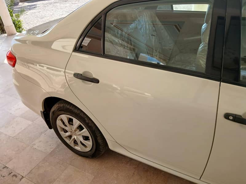 Toyota Corolla GLI 2013 3