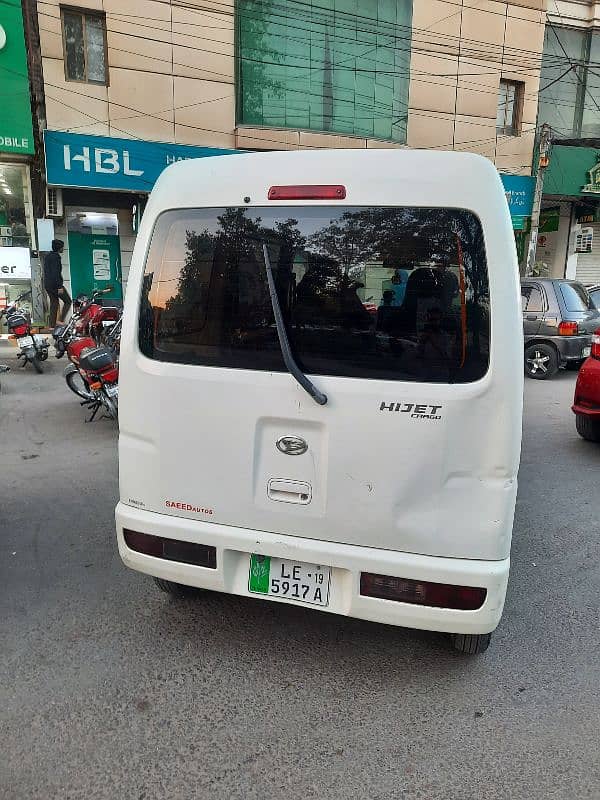 Daihatsu Hijet 2019 4