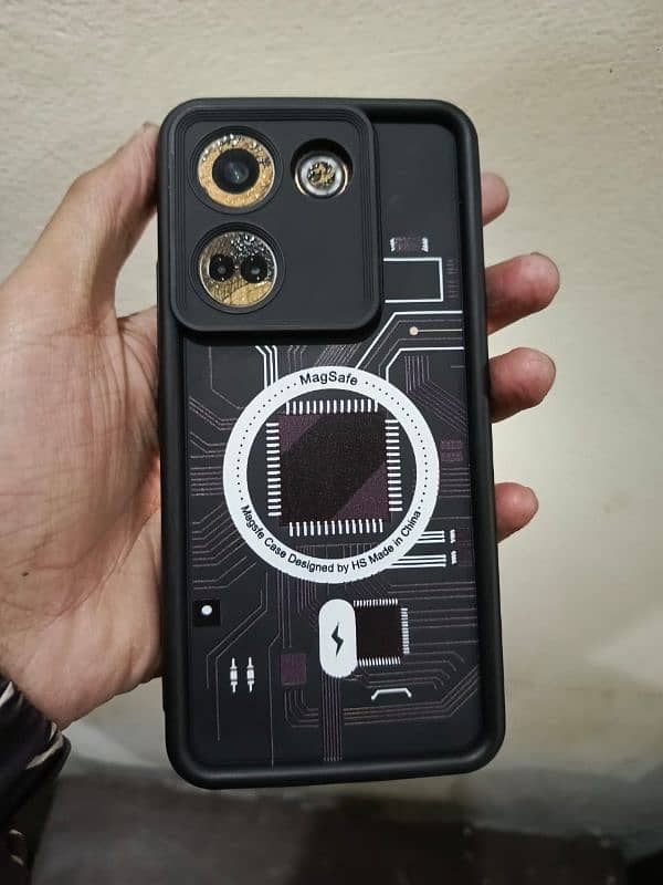 camon 20 pro 1