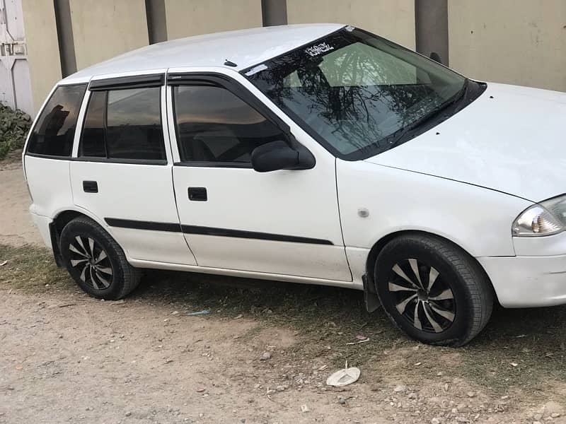 Suzuki Cultus 2004 6