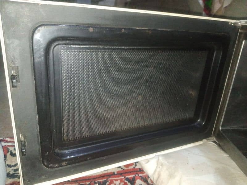 100% Geniun PEL microwave oven 3