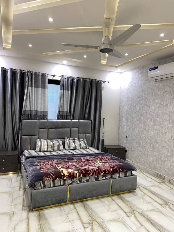 1 kanal brand fully furnished house rent in phase 5 bahria town Rawalpindi. 36