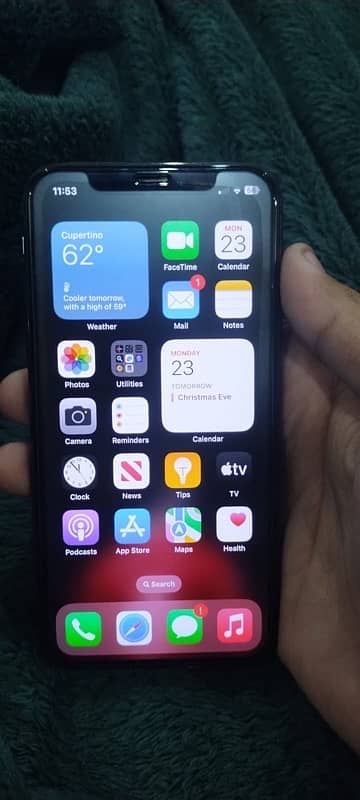 IPhone X in black color PTA approved 256gb all ok hay. 4