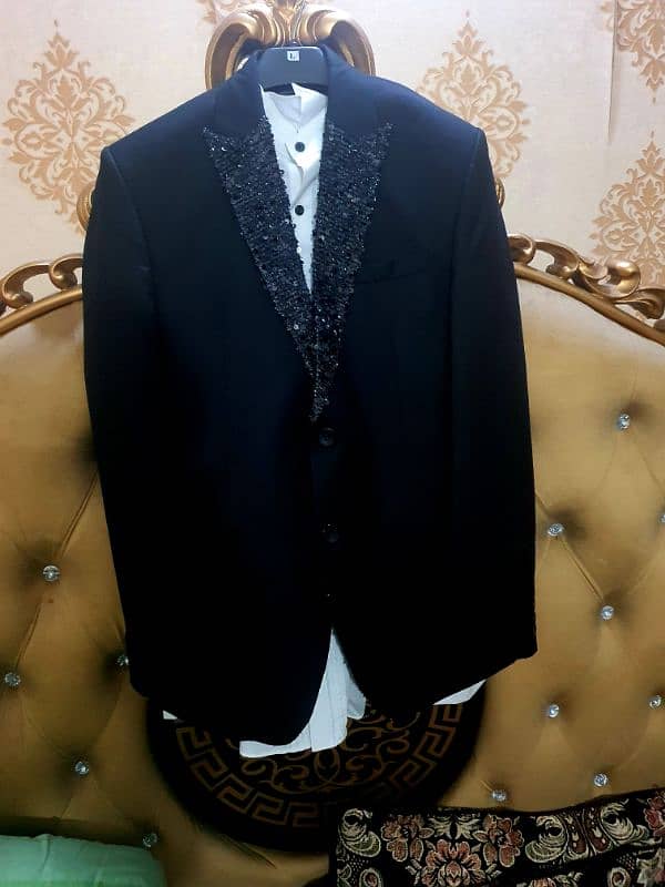 Stylish Pent Coat For Sale in Lahore 2