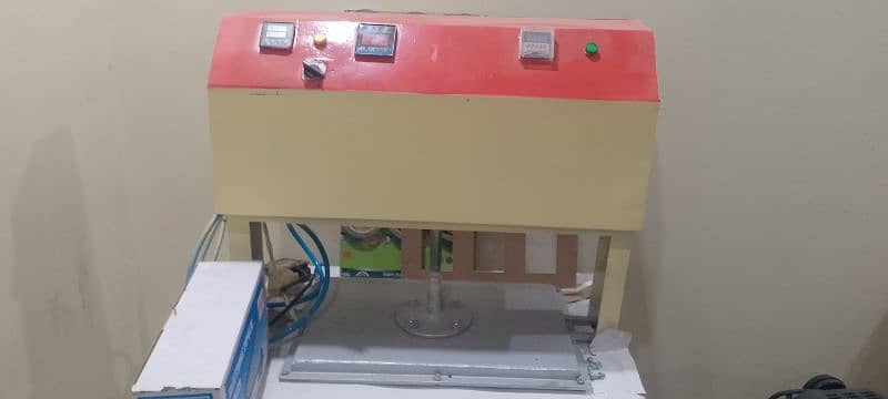 steel wool/ scrubber and sponge packaging machine 2