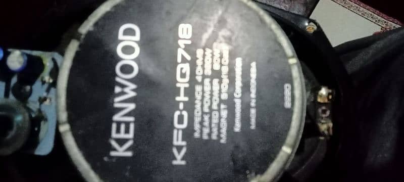 Kenwood 718 woofers 3