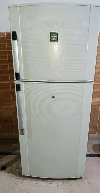 Dawlance No Frost Refrigerator / Fridge 344L Capacity 2