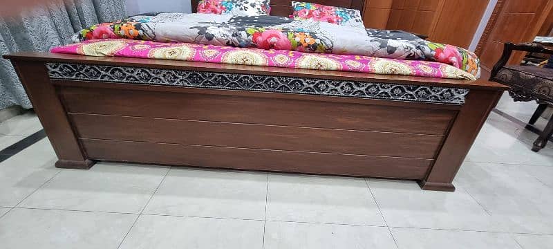 wooden bed set 3