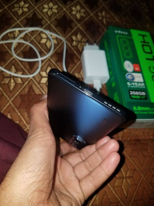 infinix hot50pro+ with all accessories 9