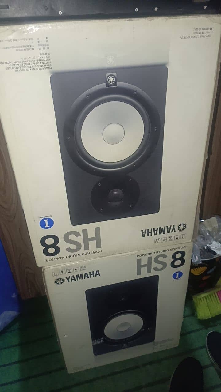 YAMAHA HS8 Monitors pair 2