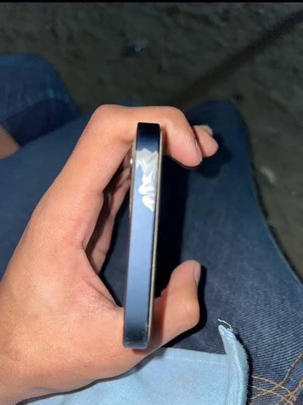 iphone 12 jv with box and apple warranty 3