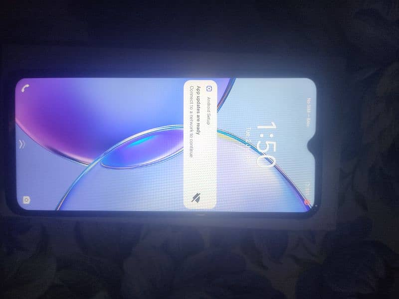 vivo y17s 6/128 condition 10/9 with box charger 1