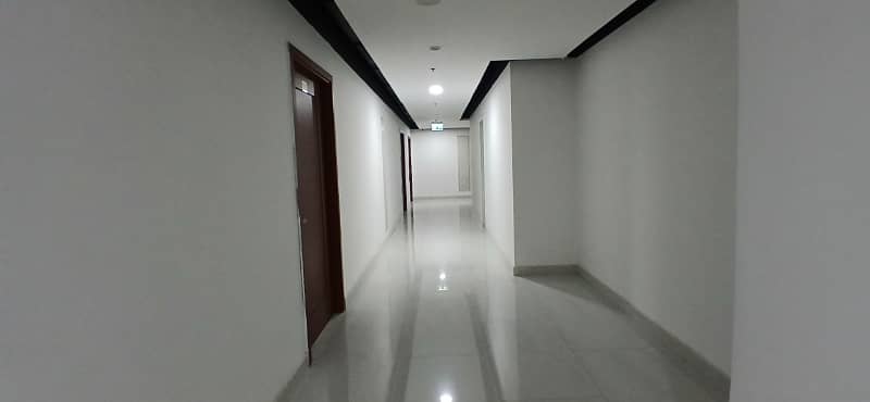 Brand New 538 Square Feet Office Available For Rent In Grand Square Mall Main Boulevard Gulberg 3 3