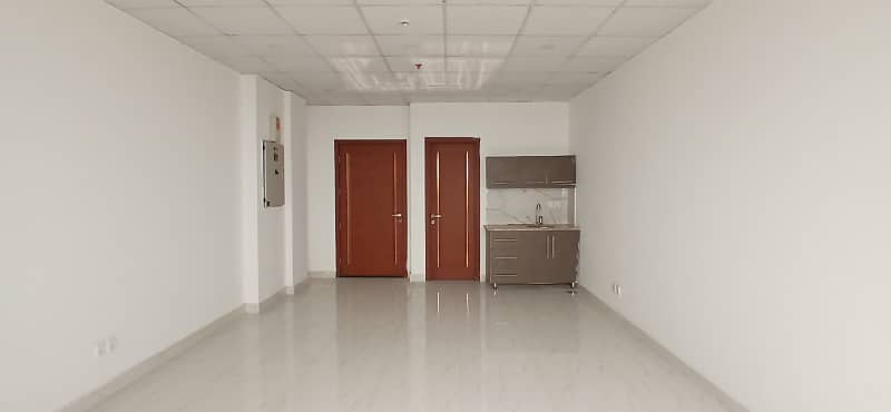 Brand New 435 Square Feet Office Prime Space Available For Rent In Grand Square Mall 0