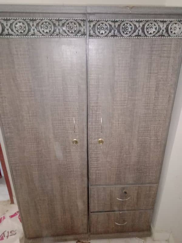 Greyish wardrobe 1