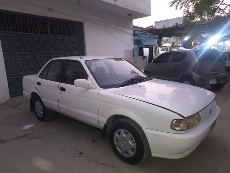 Nissan Sunny 1992 Others 3