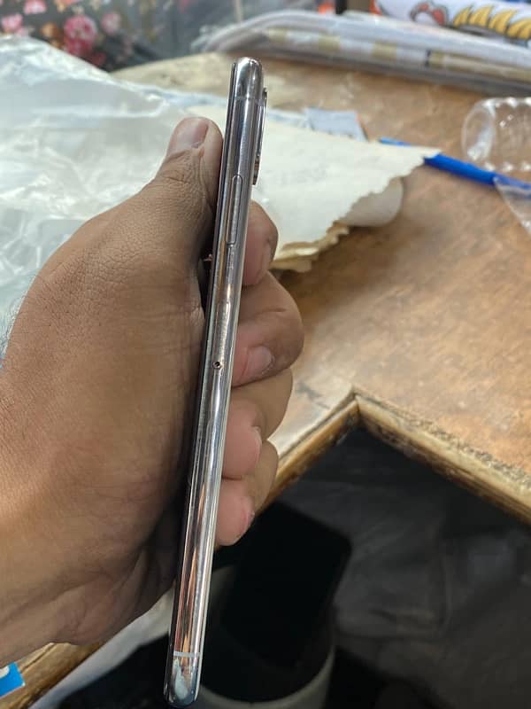 I ph xs max 512 gb battery service par ha 1