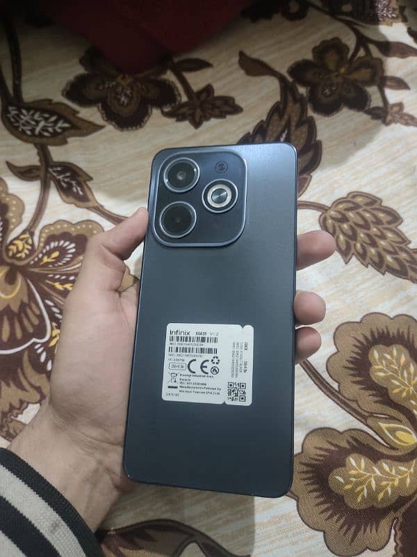 Infinix hot 40 i 1