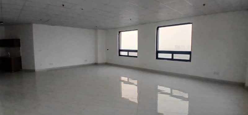 Brand New 813 Square Feet Office Available For Rent In Grand Square Mall main boulevard Gulberg 3 1