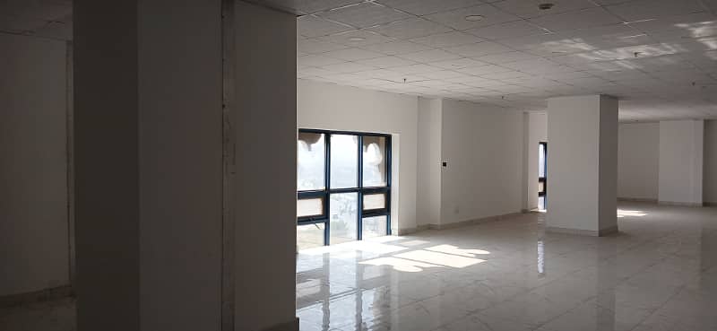 Brand New 2132 Square Feet Office Available For Rent In Grand Square Mall main boulevard Gulberg 3 16