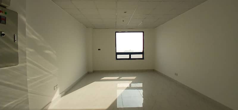 Brand New 422 Square Feet Office Prime Space Available For Rent In Grand Square Mall 1