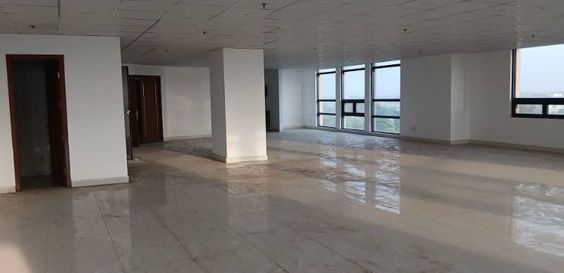 2295 Square Feet Office Space Available For Rent In Gulberg Grand Square Mall, Lahore. 12