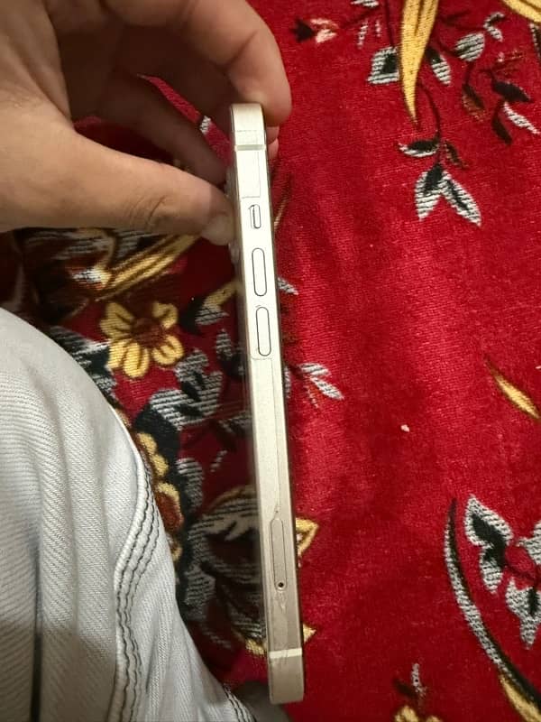 iPhone 13 128gb pta approved 2