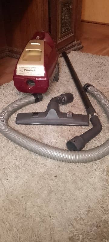 Panasonic vacuum cleaner 1