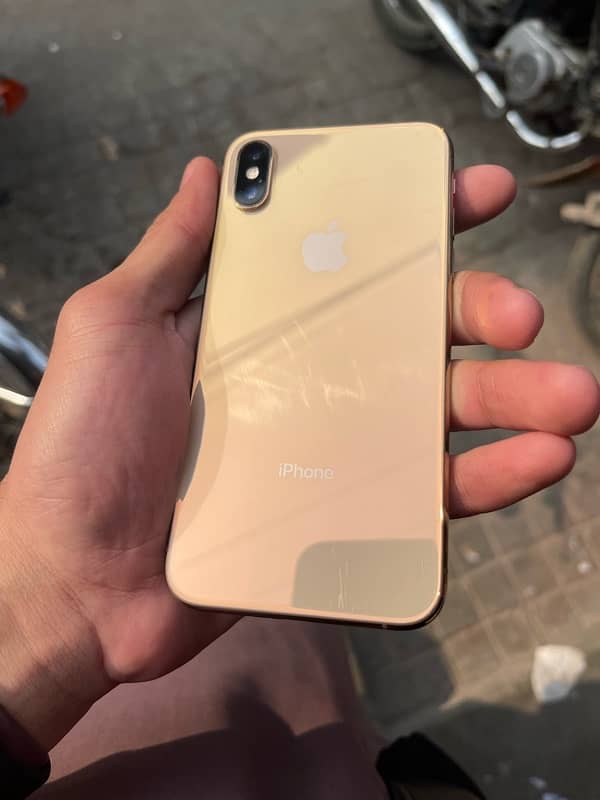 IPhone Xs 64gb Pta approved 8