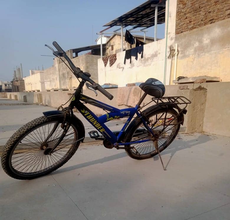 Bicycle for sale. Please contact me for more details. 03163382571 2