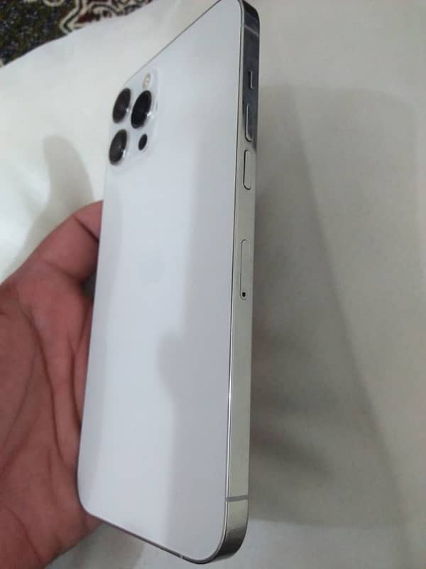 Iphone 12 pro max non PTA 5