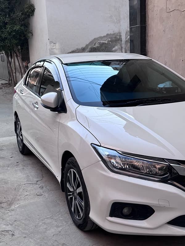 Honda City Aspire 2021 New Shape 6