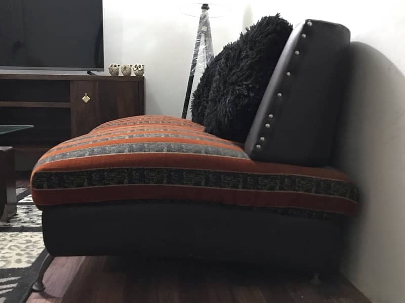 sale five seater sofa set 0