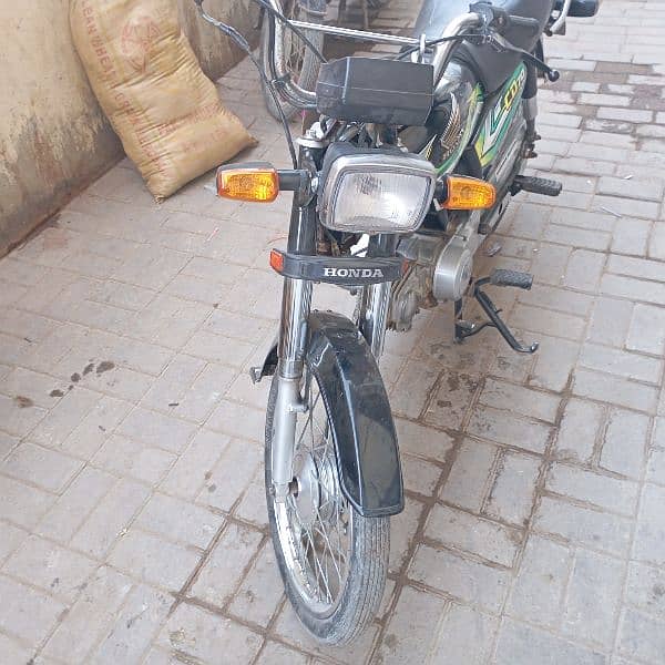 Honda 70 2023 model Urgent sale 4