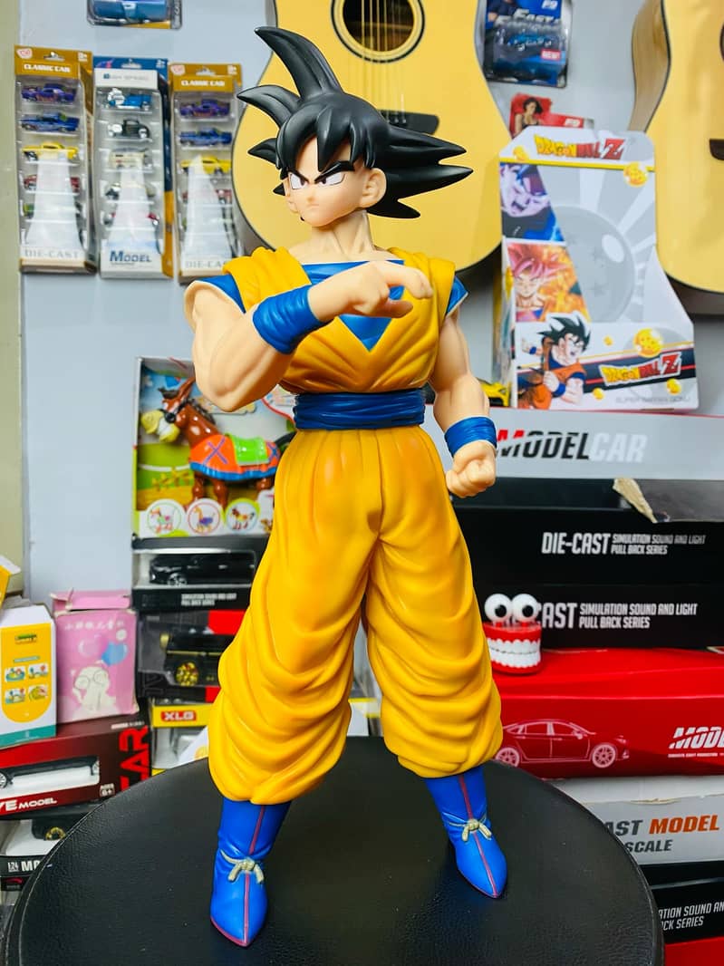 Dragon Ball Z  Super Saiyan Goku ( Action Figures) 7