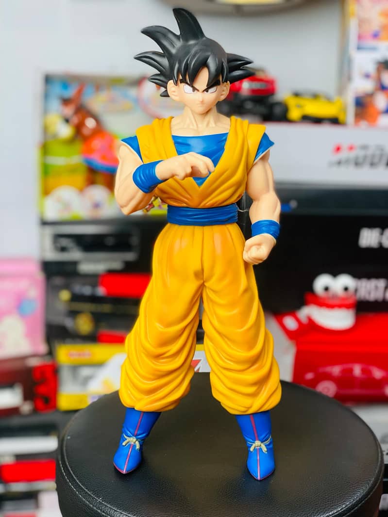 Dragon Ball Z  Super Saiyan Goku ( Action Figures) 8