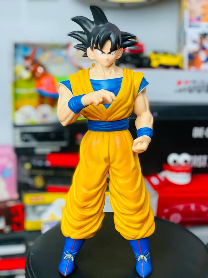 Dragon Ball Z  Super Saiyan Goku ( Action Figures) 9