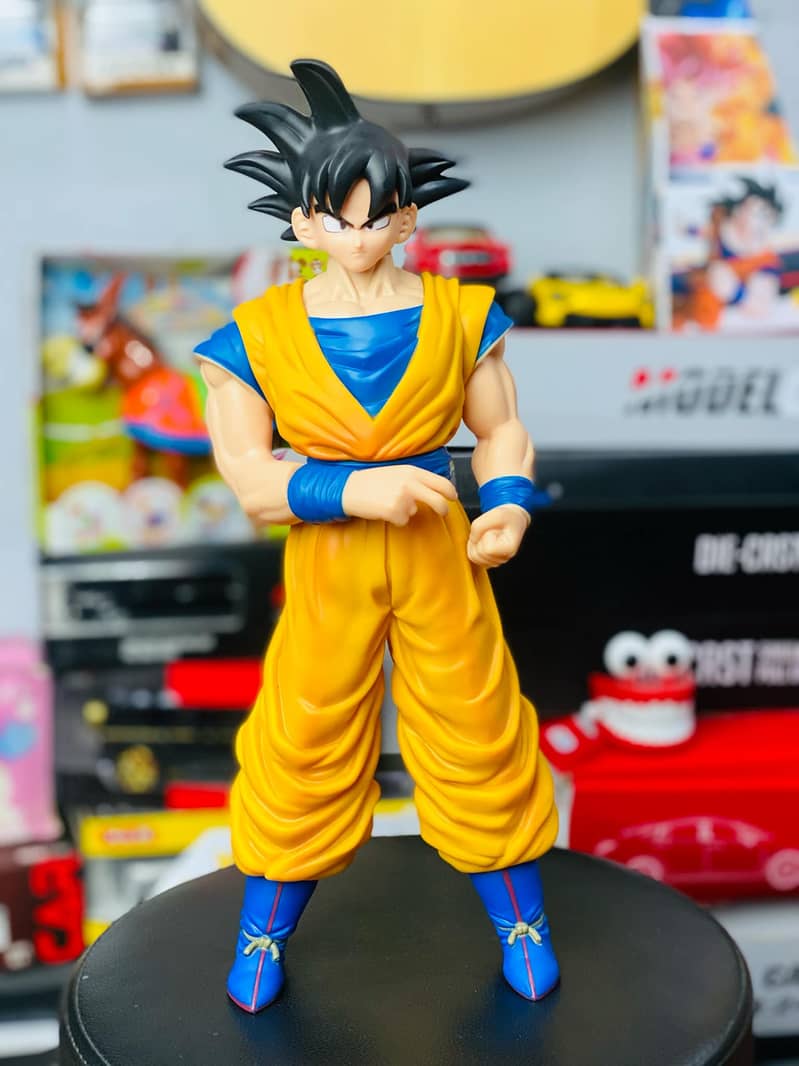 Dragon Ball Z  Super Saiyan Goku ( Action Figures) 14