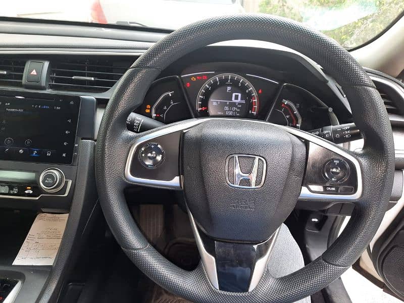 Honda Civic 2019 7