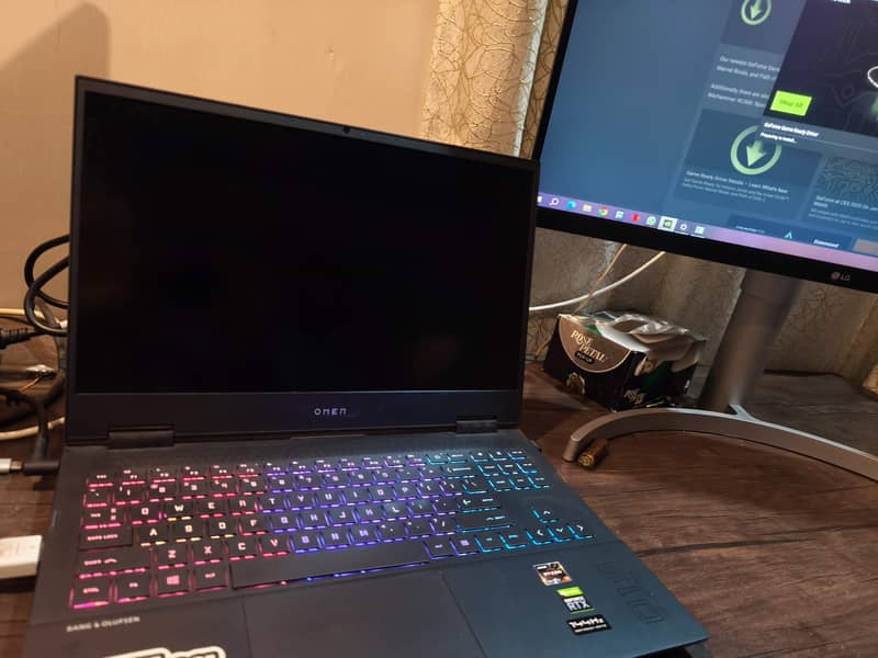 Gaming laptop HP Omen 15 144hz, Ryzen 5900HX, RTX 3070 8GB, RGB 3