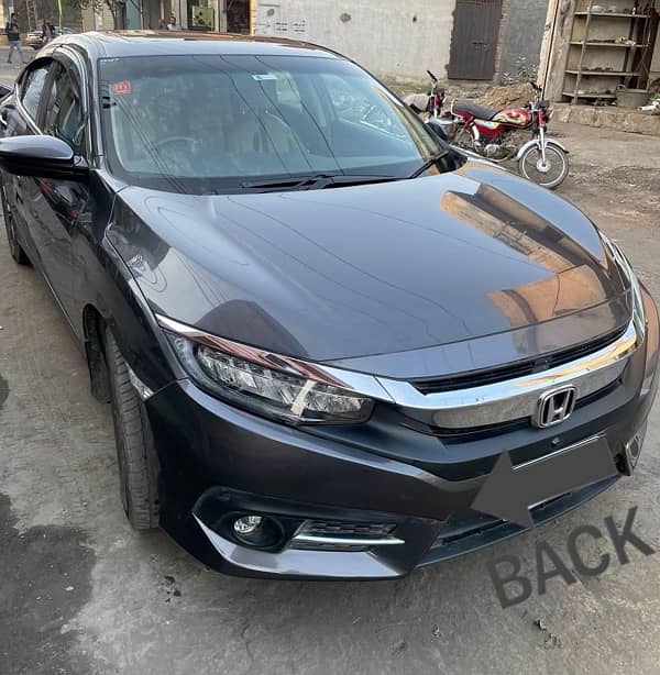 Honda Civic Oriel 2020 4