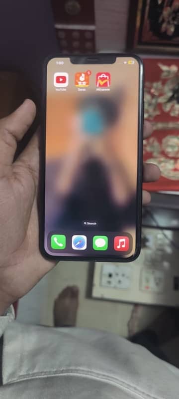 iPhone 11 Pro Max 1