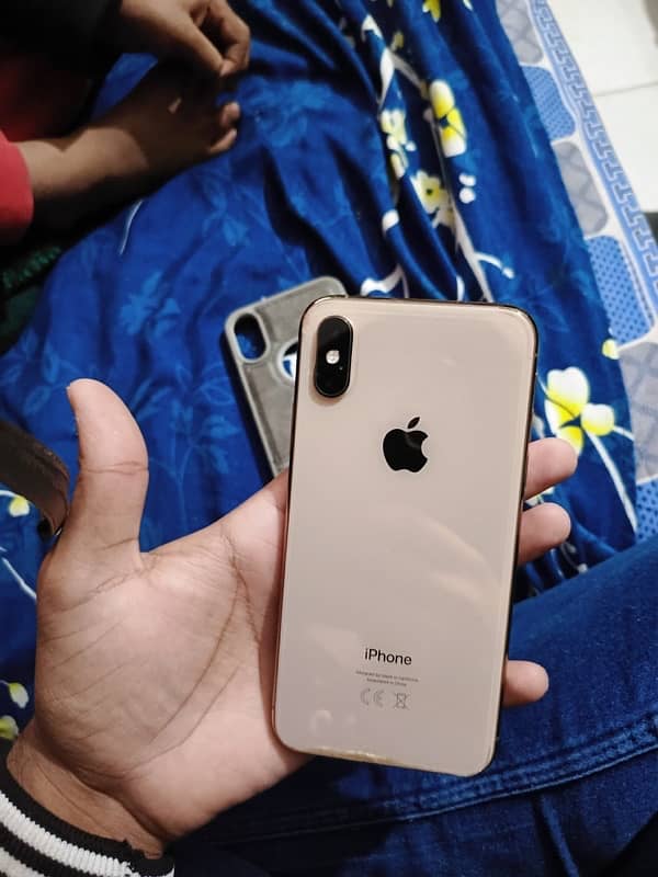 IPHONE XS PTA APPROVED WITH BOX 0