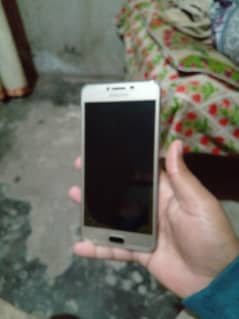 Samsung Galaxy c7 all Mobil ok sirf paenal Daly ga condition 10 10