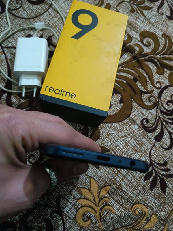 Realme 9 Complete Box 8+8/128 5