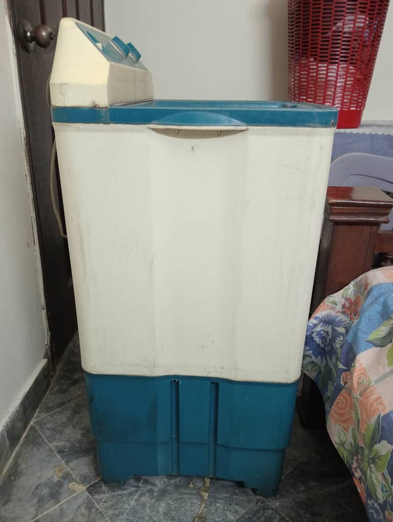 Used Washing Machine For Sale 2