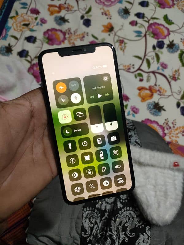 Iphone Xs Max factory unlocked 7